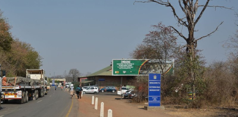 Власти Зимбабве выделили миллиард долларов на ремонт дорог по всей стране. 15374.jpeg