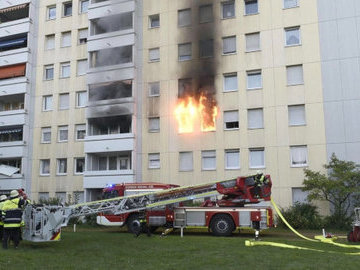 В Германии из-за электросамоката чуть не сгорел девятиэтажный дом
