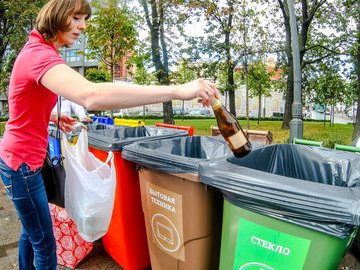 Москвичи могут получить льготы за сортировку мусора