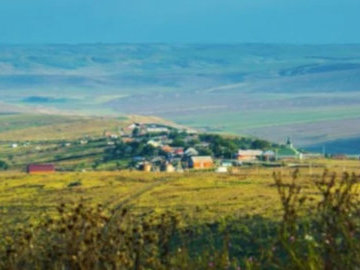 Жители Ингушетии разрушают древние городища